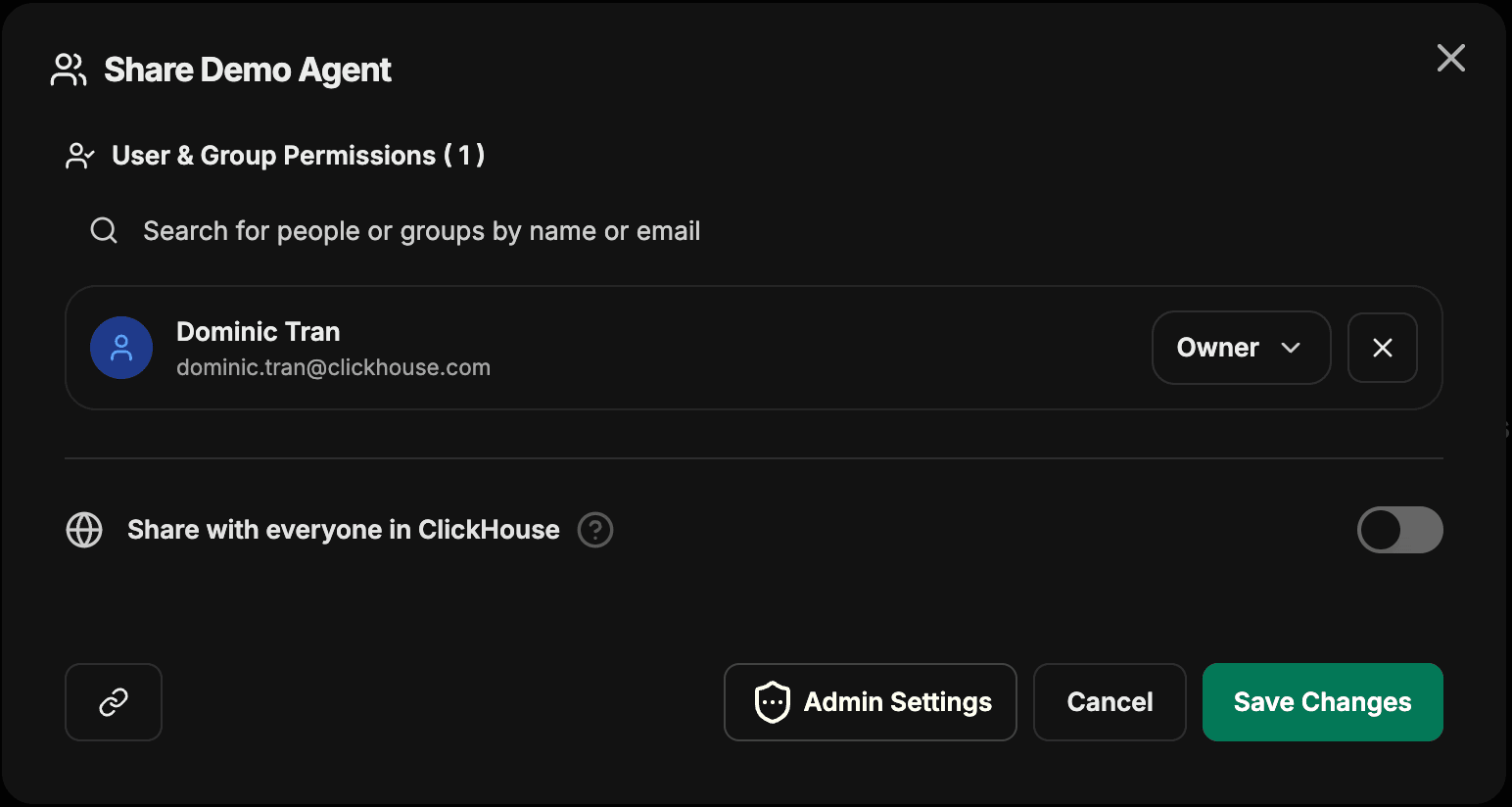 사용자 및 그룹 권한 섹션, 검색 입력란, Owner 역할이 있는 기존 사용자, Share with everyone in ClickHouse 토글, Cancel 및 Save Changes 버튼이 있는 공유 모달