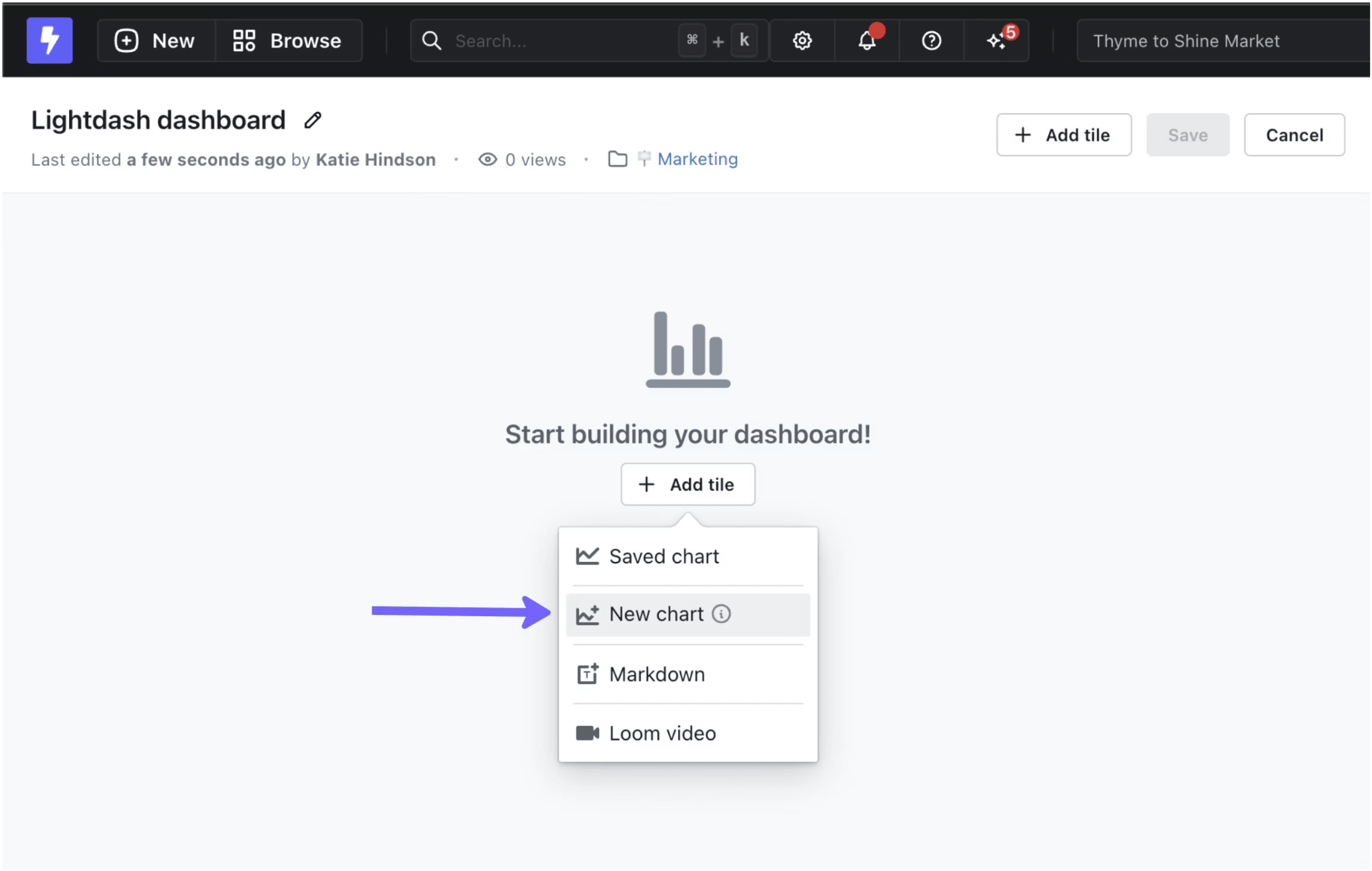 إنشاء المخططات وتنظيمها داخل لوحة معلومات في Lightdash